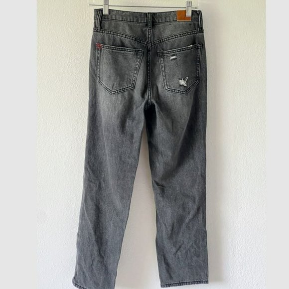 BDG High-Waisted Slim Straight Jean Washed Black - Picture 5 of 11